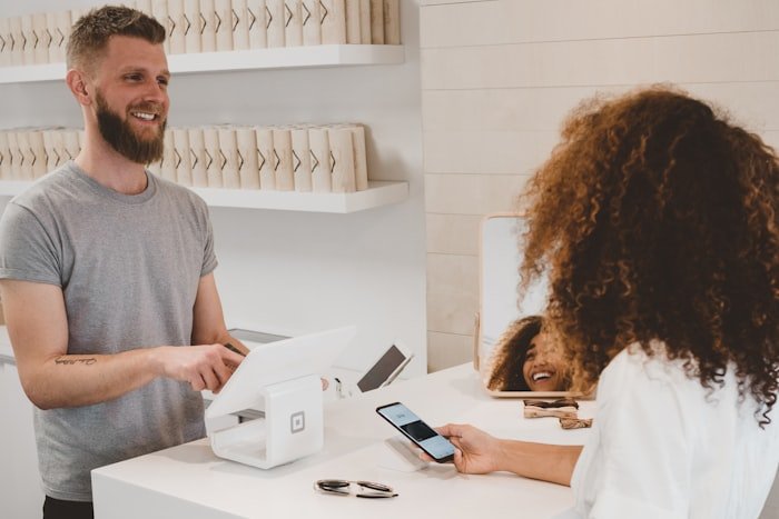 Electronics: 4.8x ROAS on Shopping